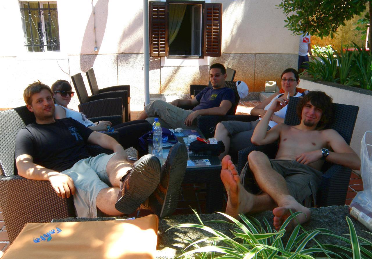 Hi Hostel Veli Losinj Luaran gambar